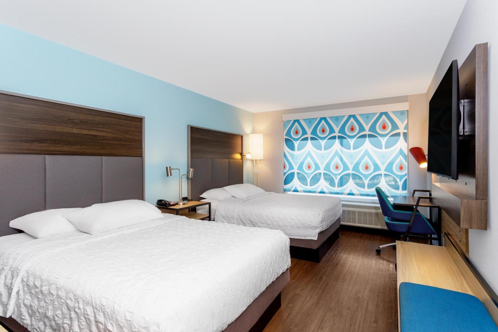 Tru By Hilton Panama City Beach Upper Grand Lagoon Exterior photo