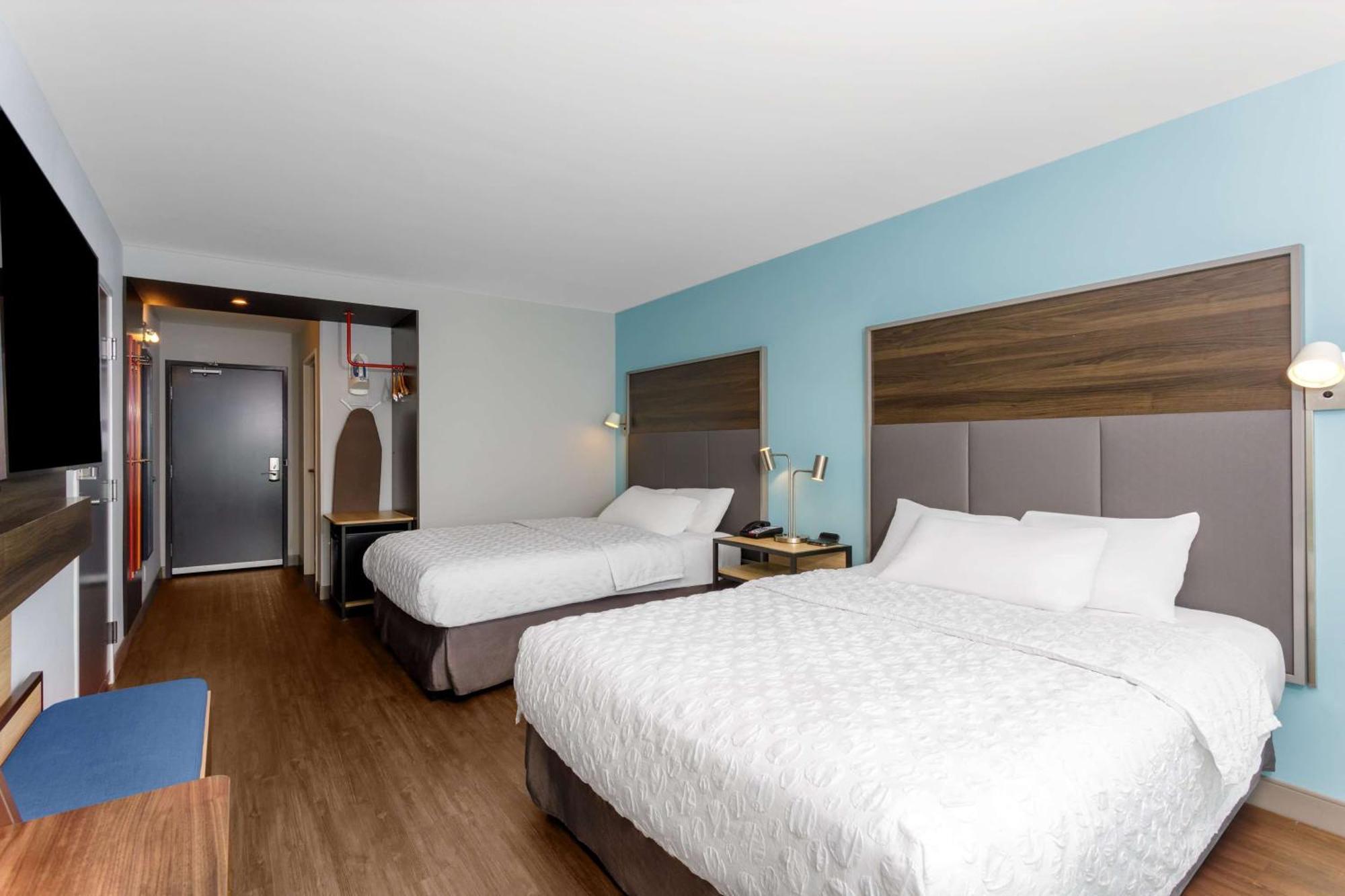 Tru By Hilton Panama City Beach Upper Grand Lagoon Exterior photo